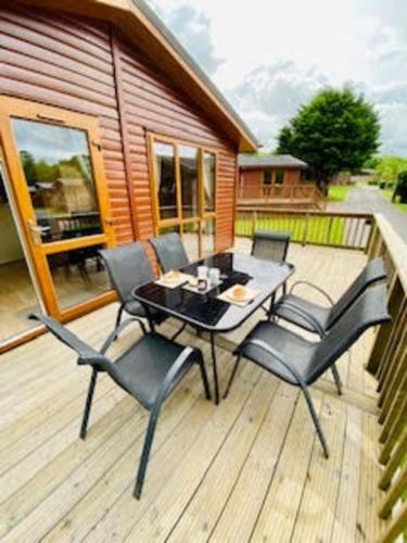 Exterior view, Mariners Lodge in Wadebridge