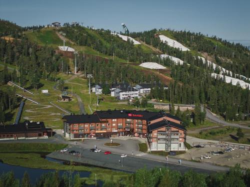 . Ski-Inn RukaValley