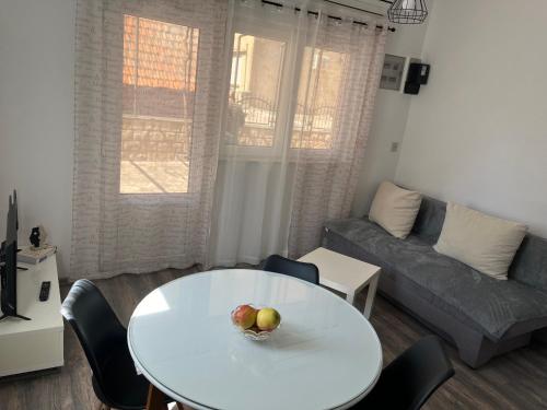 Apartment Makarska M&I FREE PRIVATE PARKING - image 4
