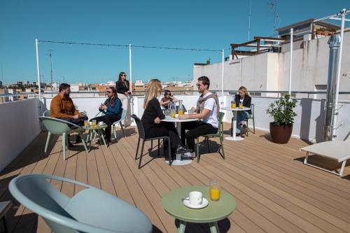 Aila Ii Hotel Boutique By Singularstays - Digital Access — hotel in Carrer de Fermín Galán i García Hernandez 72, Burjasot ES, 46100