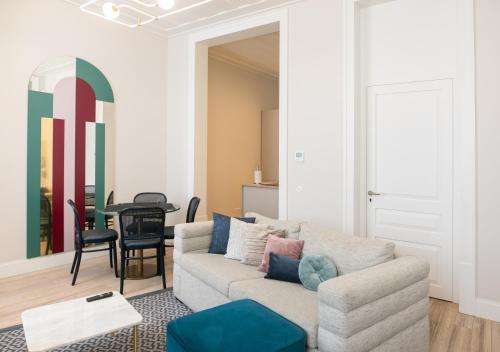 545139565 The Lift Apartments by RIDAN Hotels