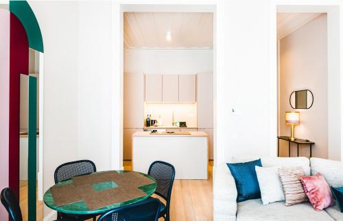 545142071 The Lift Apartments by RIDAN Hotels