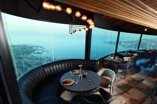 レストラン, Bay Lodge Boutique Hotel in ジュニエ