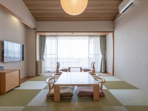 Hotel Lodge Maishima Room Type - Japanese-Style Quadruple Room