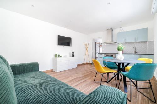 perfect 4 personnes - Location saisonnière - Asnières-sur-Seine