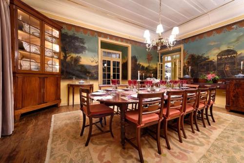 Casa De Santiago in ซานเตียโก โด คาเซม