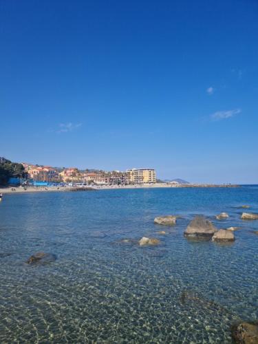 Torre degli Svizzeri in Civezza