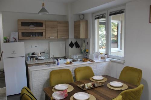 Milan's Apartment, Skopje (photo 5)