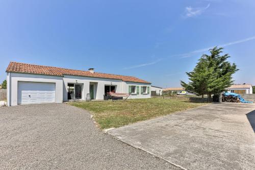 La Parée-Chaleureuse maison avec jardin