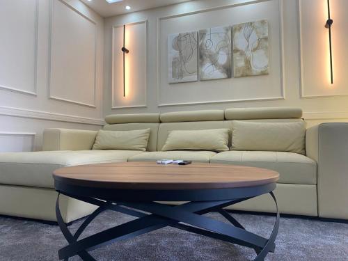 Hotel Stari Krovovi in Veternicka Rampa