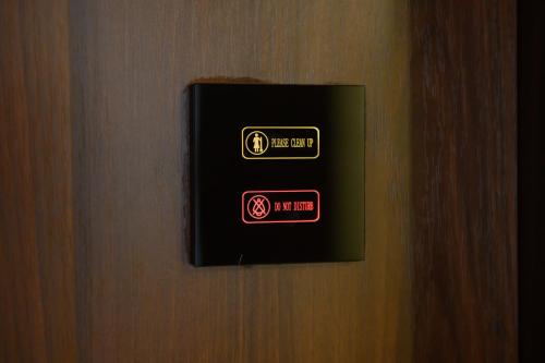 545168409 Hotel Macedonia Square