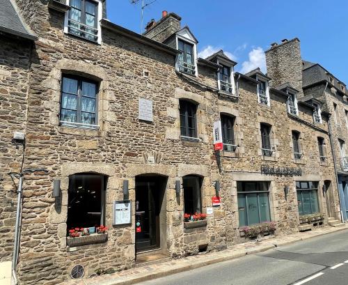 Hôtel du Château Dinan - Originals Boutique - Hôtel - Dinan