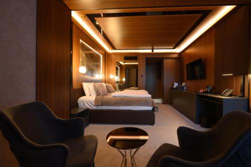 545172754 Hotel Macedonia Square