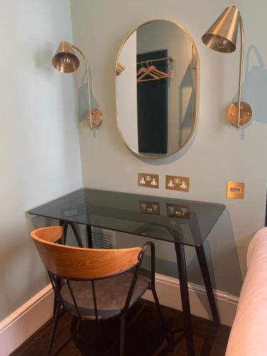 Bloomsbury Palace Hotel - image 14