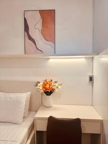 Toi's Travel Home Central – Ho Chi Minh City