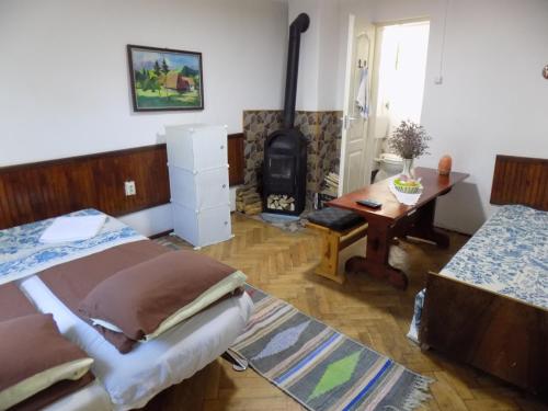 1 double bed, 1 sofa bed