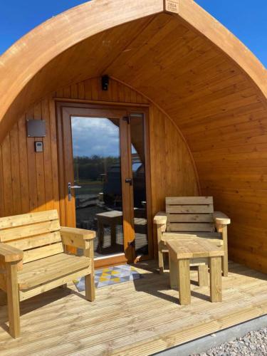 Migdale Pods Luxury Glamping in Бонар Брідж