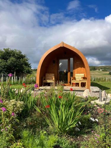 Migdale Pods Luxury Glamping in Бонар Брідж