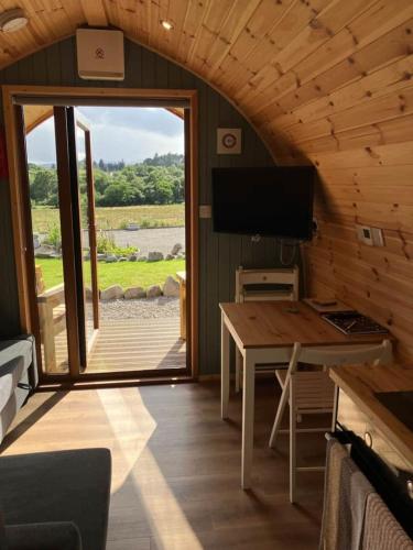 Migdale Pods Luxury Glamping in Бонар Брідж