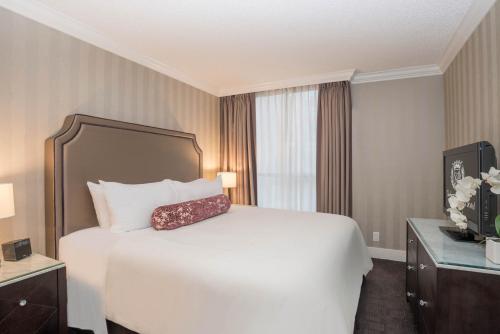 2 bedrooms, 3 beds