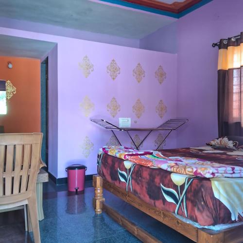 DANDELI NAKADI Home Stay