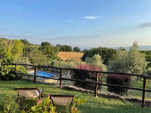 Casale con piscina in collina - Borghi Silenti -