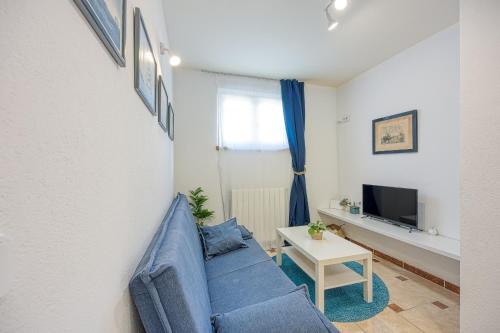 Apartment Daisy - image 7