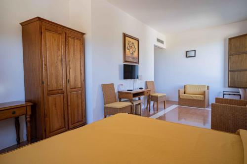 Hotel Baglio Santacroce - image 13