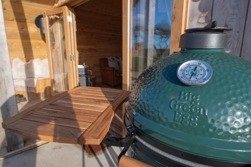 Exterior view, Glamping Pod 4 Truce in Cayton