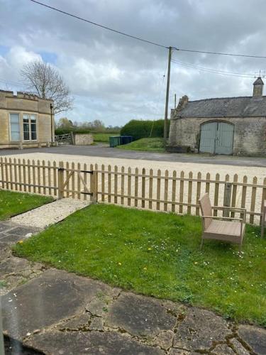 Pretty cottage near Cirencester