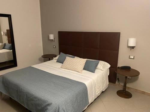 Hotel Moderno – Trapani, CA