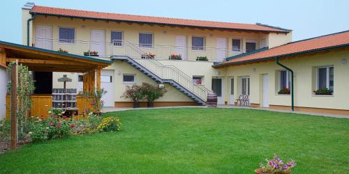 Guest accommodation in Illmitz 