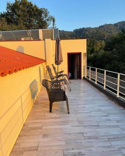 ทัศนียภาพภายนอกโรงแรม, Charming Villa with Pool and Jacuzzi - Terras de Bouro in โมยเมนตา