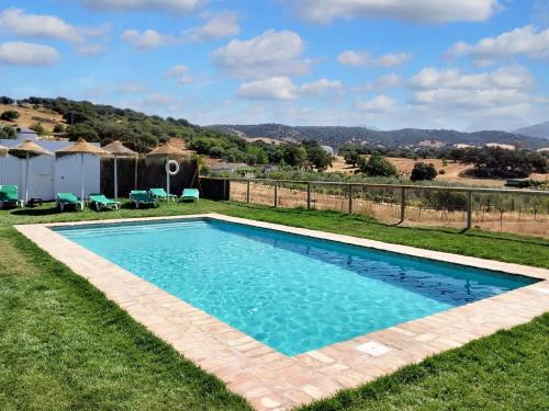 7 bedrooms villa with private pool enclosed garden and wifi at Prado del Rey