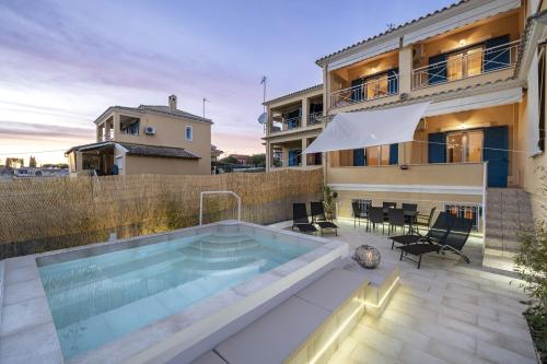 Villa Nina with Private Plunge Pool, 5km to Corfu Town