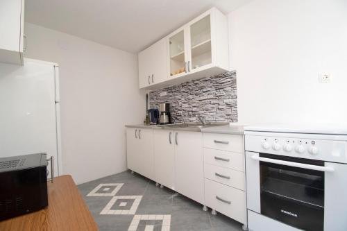 virtuve, Apartments Maslina in Bilice