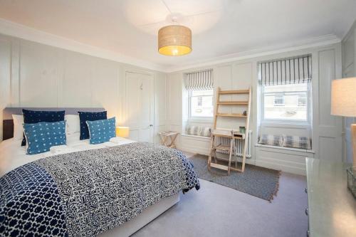 Elegant Georgian Maisonette - Central Bath, Bath (photo 2)