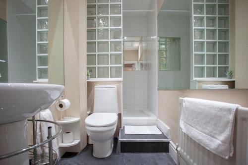※ Spacious, Central Bath Apartment ※, Bath (photo 6)