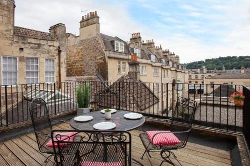 ※ Spacious, Central Bath Apartment ※, Bath (photo 8)