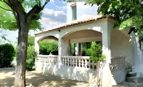 Villa de 7 chambres avec piscine privee et jardin amenage a Aimargues - Location, gîte - Aimargues