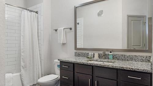 Landing at Three Rivers - 1 Bedroom in Central Fort Wayne in Fort Wayne, USA