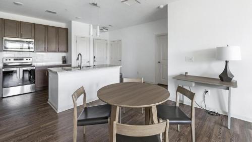 Landing at San Marco Promenade - 2 Bedrooms in San Marco in Jacksonville, USA