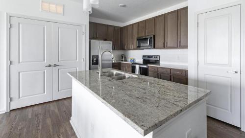 Landing at San Marco Promenade - 2 Bedrooms in San Marco in Jacksonville, USA