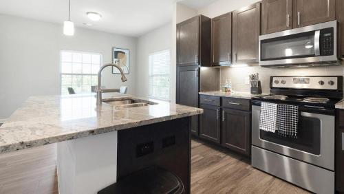 Landing at Mission Hill - 2 Bedrooms in New Braunfels in New Braunfels, USA
