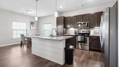 Landing at Mission Hill - 2 Bedrooms in New Braunfels in New Braunfels, USA