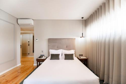 Avenida Boutique Hotel - image 9