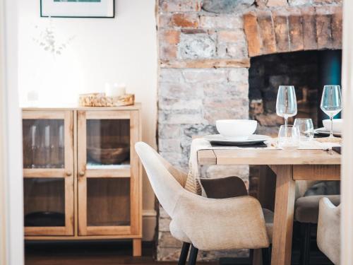 Pye Corner Cottage, by Solace Stays in Bellaghy