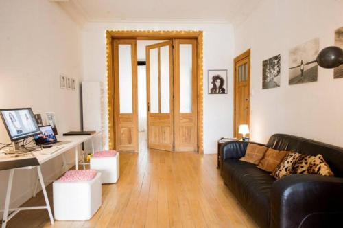 Grand appartement d'artiste cosy et proche de tout, Brüssel