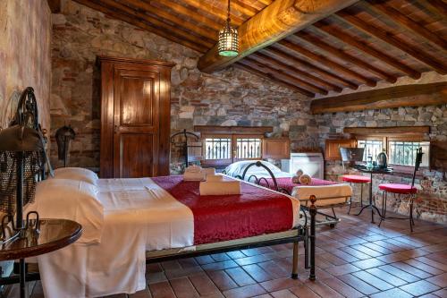 Standar Double Room - Attic image 4