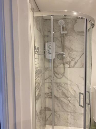 Shower, The Snug at Parley in Kinson North